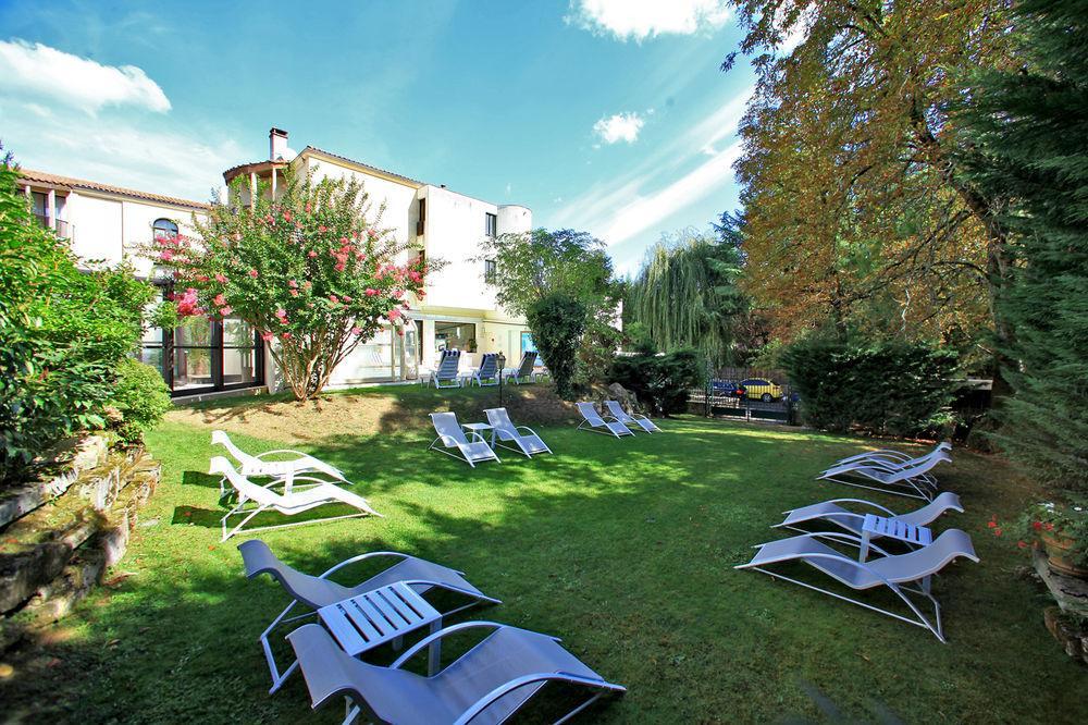 Clos La Boetie & 4*