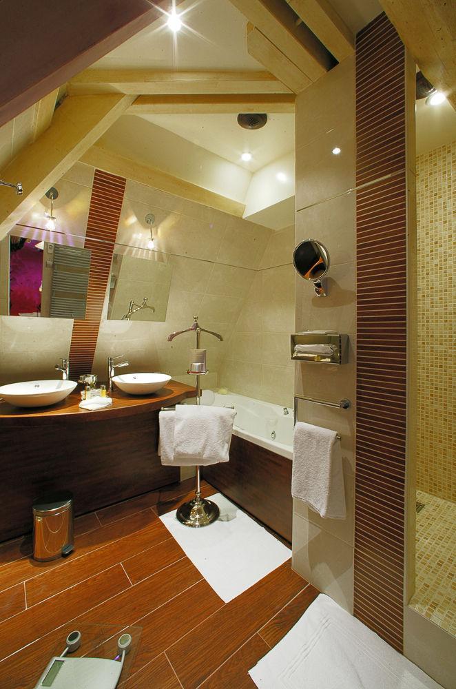 Clos La Boetie & Hotel