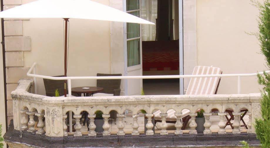 Clos La Boetie & Hotel 4*